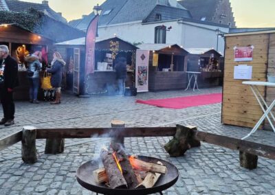 chalets installés lors d'un marché de Noël